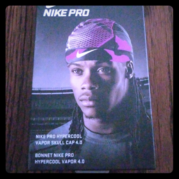 nike pro hypercool skull cap